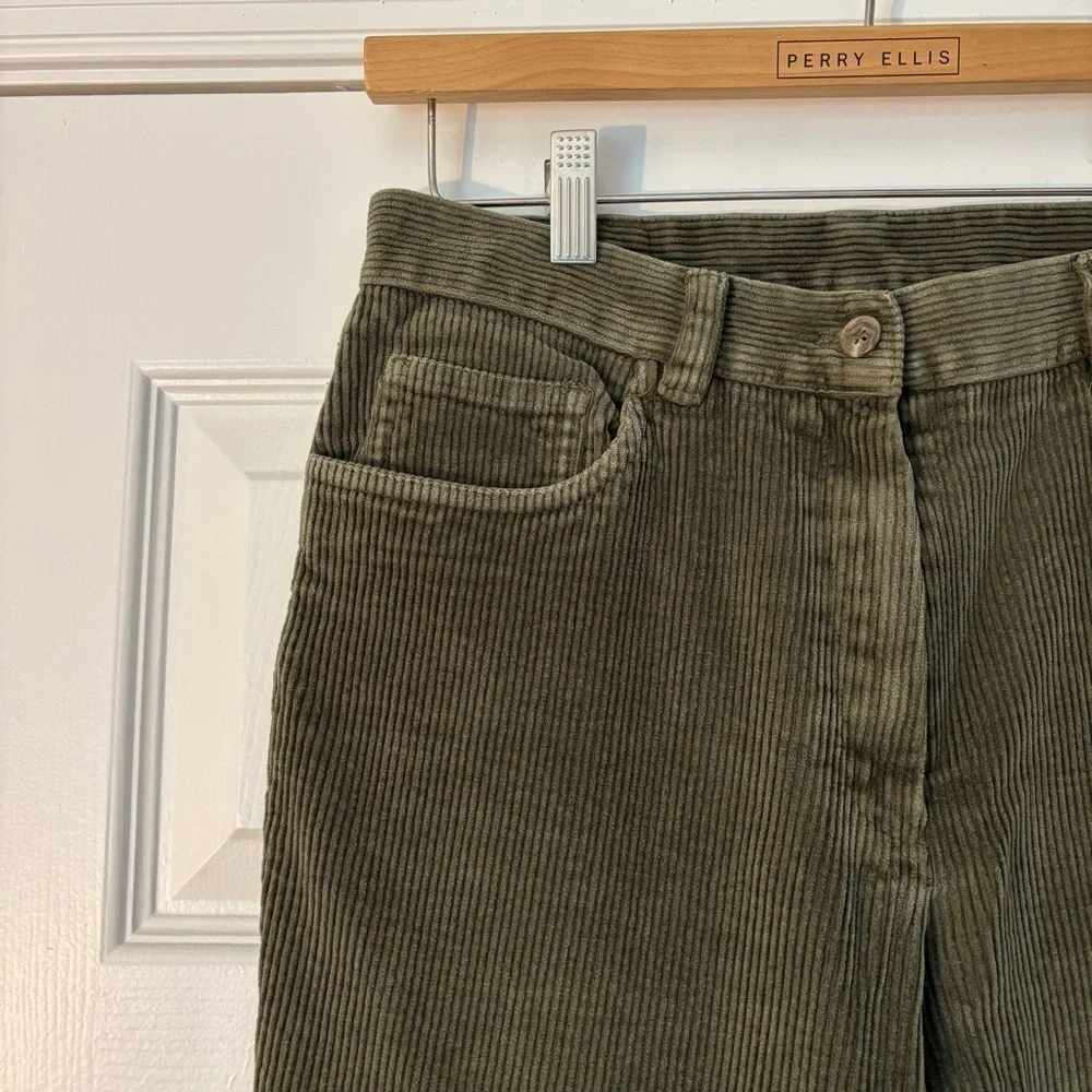 Vintage Lauren Ralph Lauren Green Corduroy Straight Leg Ankle Pants 10 Military - Picture 2 of 6